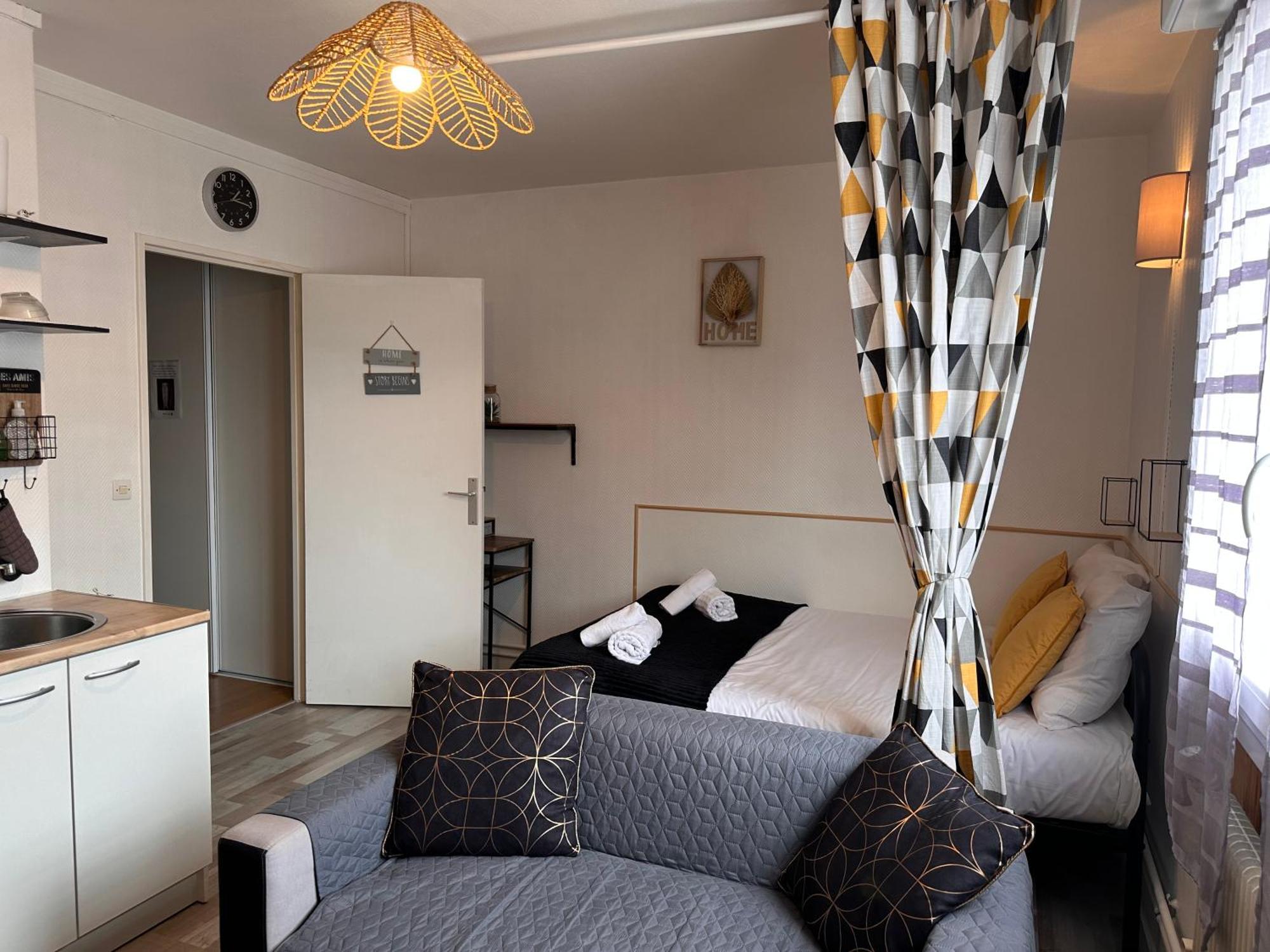Orleans Centre Proche Gare - Appartement Fonctionnel Residence Calme Parking Prive Gratuit - Le Central Elegance מראה חיצוני תמונה